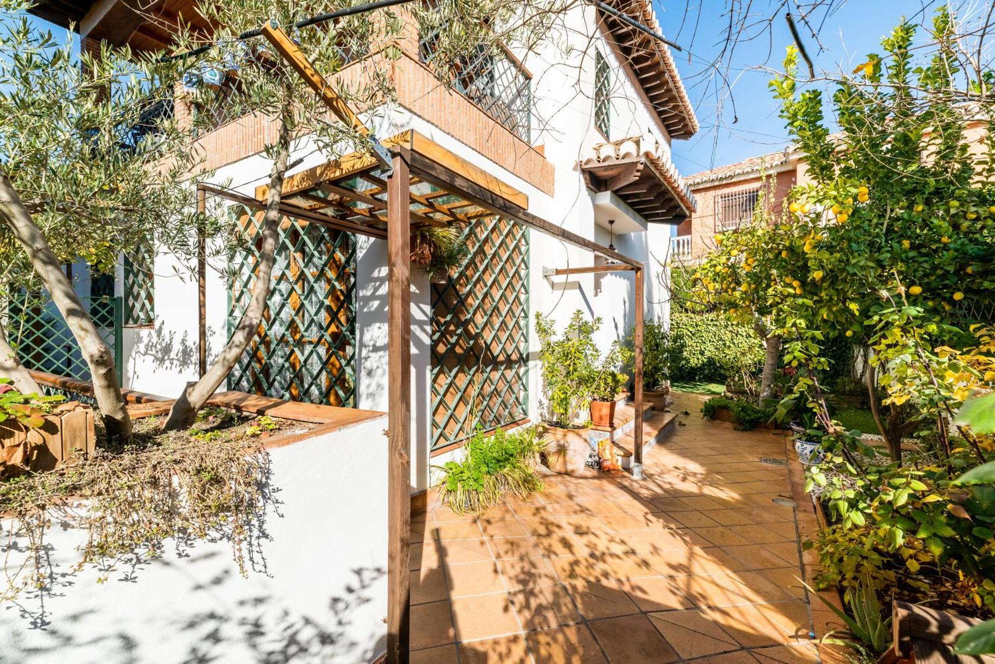 Luminoso Alhambra View Suite - El Laurel Grenada Zewnętrze zdjęcie